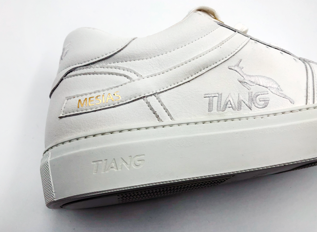 1 - TIANG MESIAS Sol i Ombra